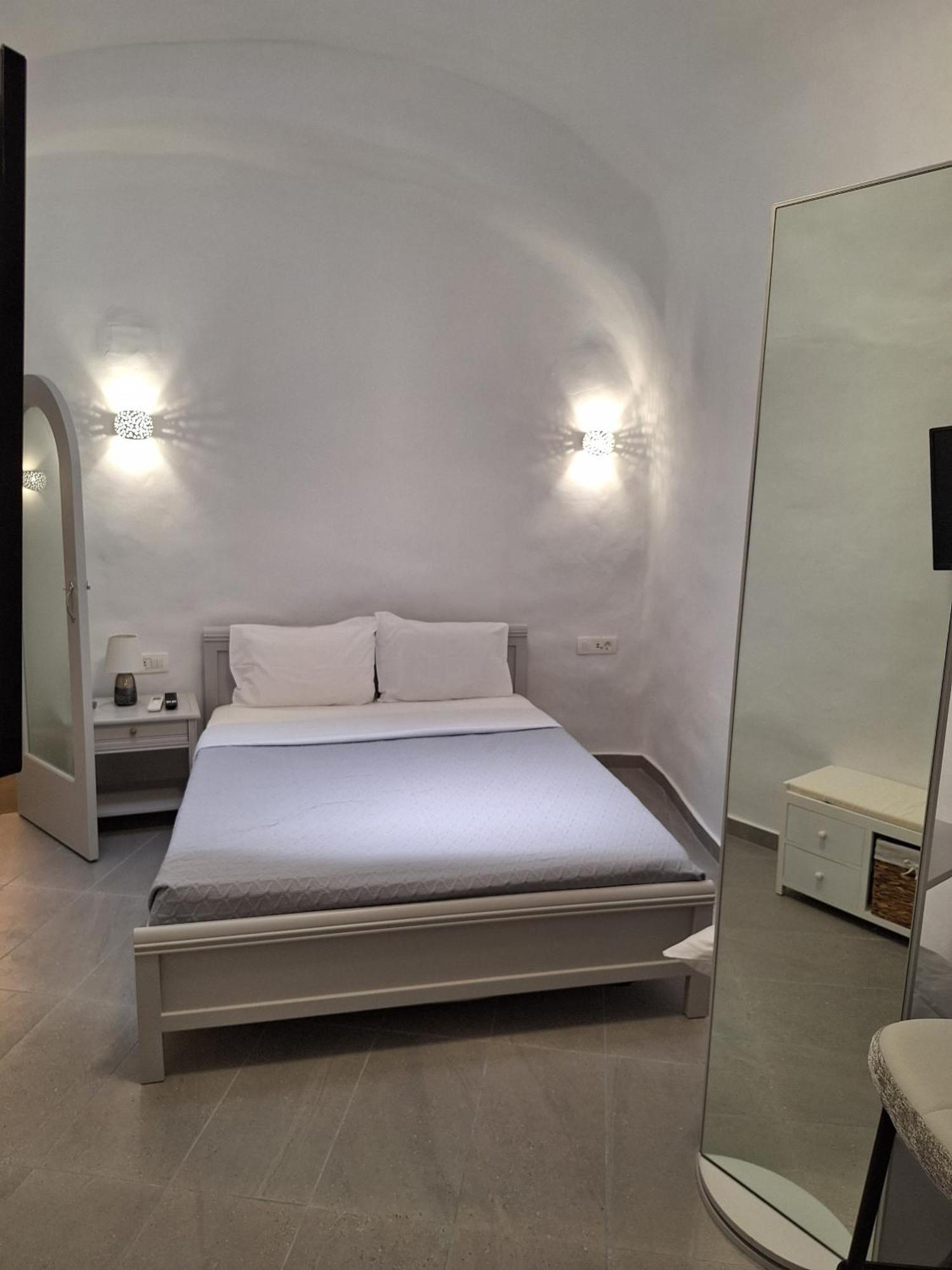 Anamnesis City Spa Fira  Ngoại thất bức ảnh